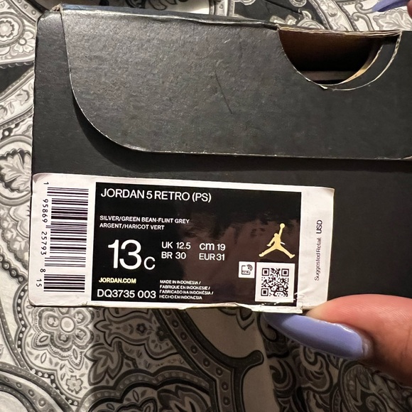 Jordan 5 Green Bean - Picture 2 of 13